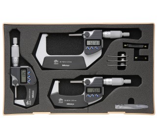 Set of 4 IP65 0/100 mm Digimatic Micrometer with data output 