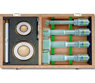 Micrómetros de interiores de medición (tres puntos) “Holtest” Capacidad 20-50 mm